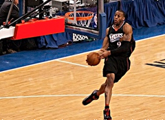 Andre Iguodala is taking it to the net for Books For Africa and IFESH