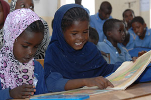 Students at Chabellier School in Djibouti read their BFA books.