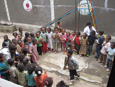 Ethiopia Reads donated books to this early childhood education pilot.